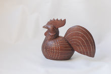 Load image into Gallery viewer, Carved Wooden Rooster Box