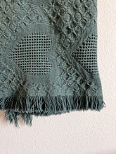 Load image into Gallery viewer, Green Heart Woven Blanket