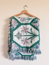 Load image into Gallery viewer, Vintage Botanical Throw Blanket