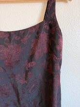 Load image into Gallery viewer, Black and Maroon Jacquard Dress - Size 10