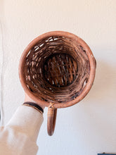 Load image into Gallery viewer, Teacup Basket