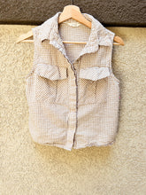Load image into Gallery viewer, Neutral Plaid Button Up - Size M