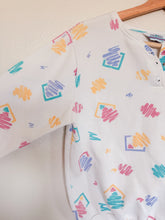 Load image into Gallery viewer, 90s Crewneck Button Up - Size M