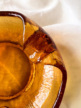 Load image into Gallery viewer, Crackle Glass Amber Bowl