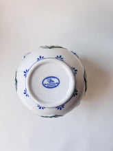 Load image into Gallery viewer, Delftware Tulip Vase