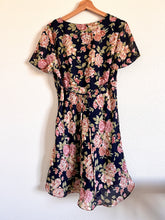 Load image into Gallery viewer, Floral Midi Dress - Size 12