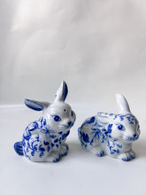 Load image into Gallery viewer, Blue and White Bunny Shakers