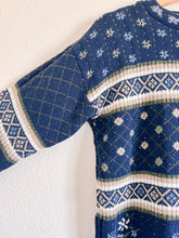 Load image into Gallery viewer, Navy Blue Floral Sweater - Size M