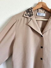 Load image into Gallery viewer, Light Brown Embellished Button Up - Size 8P