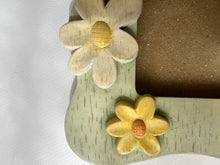 Load image into Gallery viewer, Little Daisy Photo Frame