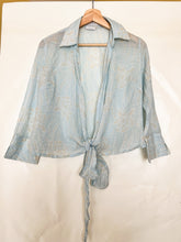 Load image into Gallery viewer, Sheer Blue Floral Button Up - Size S
