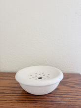 Load image into Gallery viewer, Minimalist Stone Frog