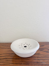 Load image into Gallery viewer, Minimalist Stone Frog