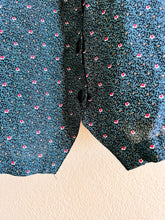 Load image into Gallery viewer, Green Floral Blouse - Size 20W