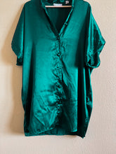 Load image into Gallery viewer, Green Silky Pajama Top - M