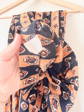 Load image into Gallery viewer, Geometric Capris Size S/M