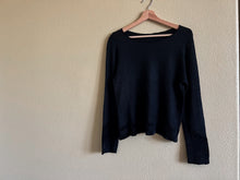 Load image into Gallery viewer, Black Textured Sweater - Size M