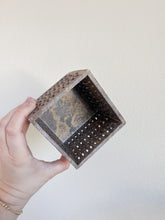 Load image into Gallery viewer, Crescent Moon Candle Holder