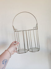 Load image into Gallery viewer, Gold Wire Wine Basket