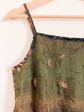 Load image into Gallery viewer, 90s Green Crinkle Dress - Size S/M