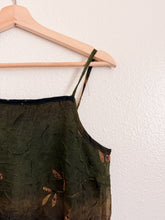 Load image into Gallery viewer, 90s Green Crinkle Dress - Size S/M