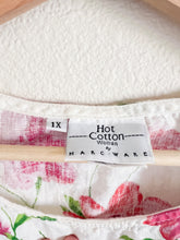 Load image into Gallery viewer, Floral Linen Tank - Size 1X