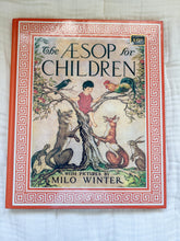 Load image into Gallery viewer, Aesop's Fables
