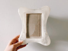 Load image into Gallery viewer, Faux Marble 4x6 Frame
