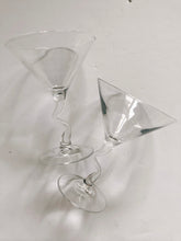 Load image into Gallery viewer, Pair of Zig Zag Martini Glasses