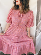 Load image into Gallery viewer, Floral Puff Sleeve Dress