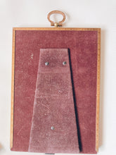 Load image into Gallery viewer, Pair of Gold 5x7 Photo Frames