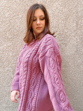 Load image into Gallery viewer, Mauve Cable-Knit Sweater - size M/L