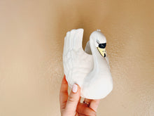 Load image into Gallery viewer, Ceramic Swan Planter