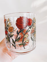 Load image into Gallery viewer, Set of 6 Glass Wildflower Coffee Mugs