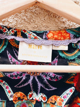 Load image into Gallery viewer, Maeve by Anthropologie Carter Blouse - Size 6