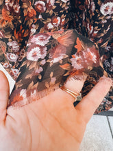 Load image into Gallery viewer, Sheer Floral Maxi Skirt - Size M