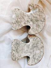 Load image into Gallery viewer, 1960s Alabaster Mushroom Bookends