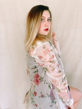 Load image into Gallery viewer, Sheer Floral Cover Up - Size 8