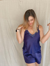 Load image into Gallery viewer, Purple Silk Pajama Set - Size Medium