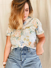 Load image into Gallery viewer, Preloved Floral Blouse - Size PS