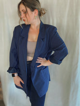 Load image into Gallery viewer, Navy Blue Blazer - Size 14
