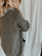 Load image into Gallery viewer, Olive Green Cardigan - Size L