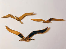 Load image into Gallery viewer, Brass Mid Century Seagulls