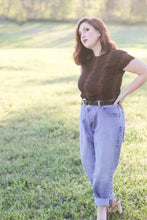 Load image into Gallery viewer, Levi 550s Relaxed Fit - Size 12