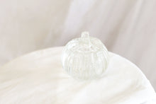 Load image into Gallery viewer, Glass Tealight Pumpkin