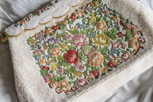 Load image into Gallery viewer, Floral Beaded Bag