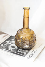 Load image into Gallery viewer, Italian Zodiac Decanter