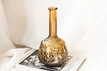 Load image into Gallery viewer, Italian Zodiac Decanter