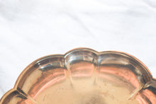 Load image into Gallery viewer, Floral Brass Dish