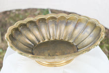 Load image into Gallery viewer, Scalloped Brass Bowl